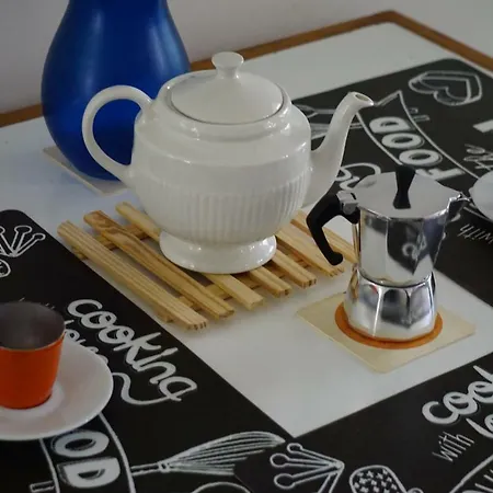 Apartment Vacation *